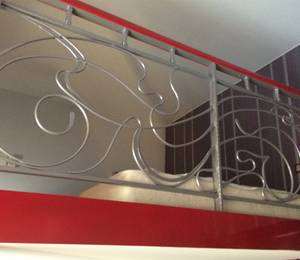 Ограждение на лестницу